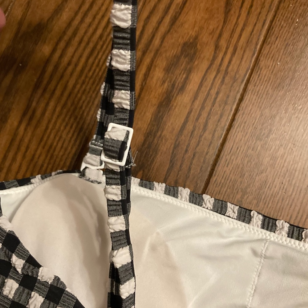 Aerie Black and White Gingham One Piece Swimsuit - Picture 7 of 12